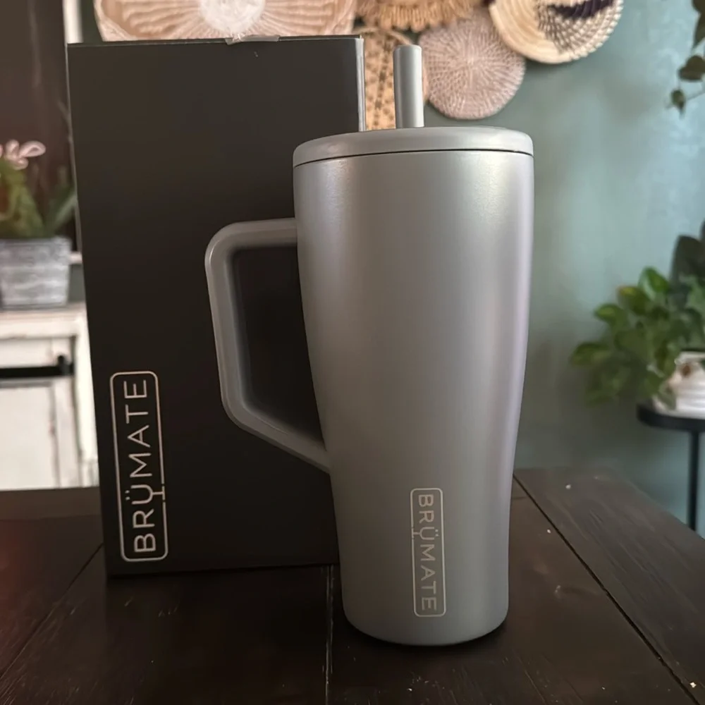 BRAND NEW LIMITED EDITION BruMate 30oz Era, MATTE GRAY!!